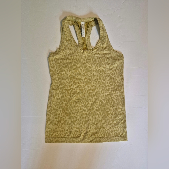 Athleta Tops - Athleta Momentum Tank Sz XS